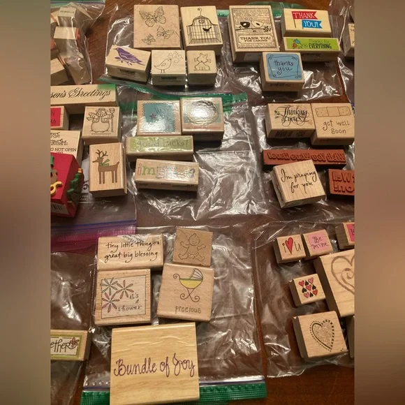 HUGE LOT of Assorted Rubber Stamps - Picture 4 of 12